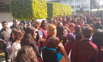 Ebrio apunta con arma de juguete a estudiantes de k&iacute;nder