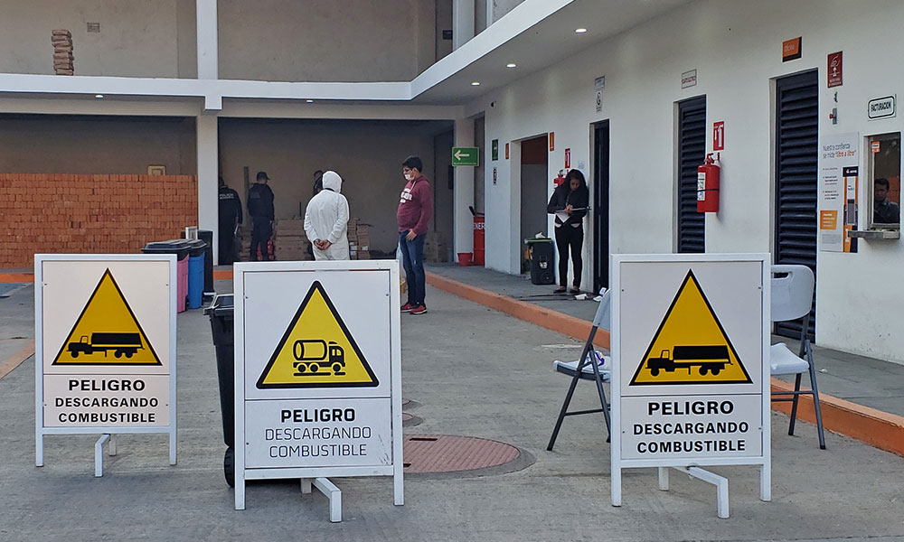 Asesinan a vigilante en gasolinera de Texmelucan