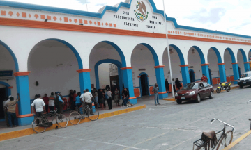 Roban casa de exedil; turba los intenta linchar