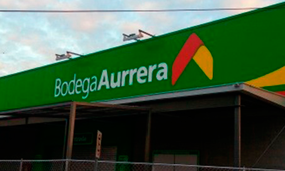 Frustran asalto a bodega Aurrera de Tehuacán
