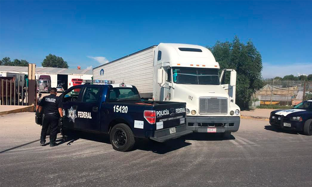 Rafaguean tráiler en la Puebla-Orizaba