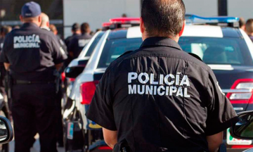 Comando ataca a tiros a elementos de la Policía en el cerro El Colorado