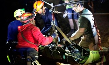 Hombre cae por 10 metros al vacío en Clavijero; está grave