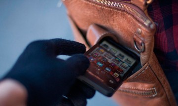 Aseguran a presunto ladr&oacute;n de tel&eacute;fono en Cholula