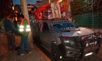 Balean a comerciantes de Cuetzalan en plena carretera