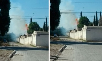 Se incendia el panteón municipal de Tecamachalco