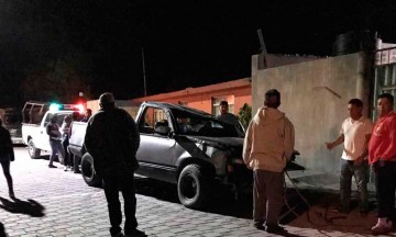 Volcadura deja tres lesionados en Nenetzintla