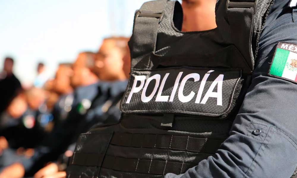 Golpean y asaltan a policía de Santa Clara Ocoyucan