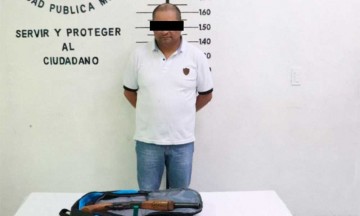 Detienen a hombre en San Pedro Cholula por portación ilegal de arma de fuego