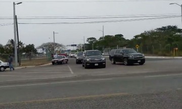 Convoy de comerciantes alarma a pobladores en Tochtepec y Tecamachalco