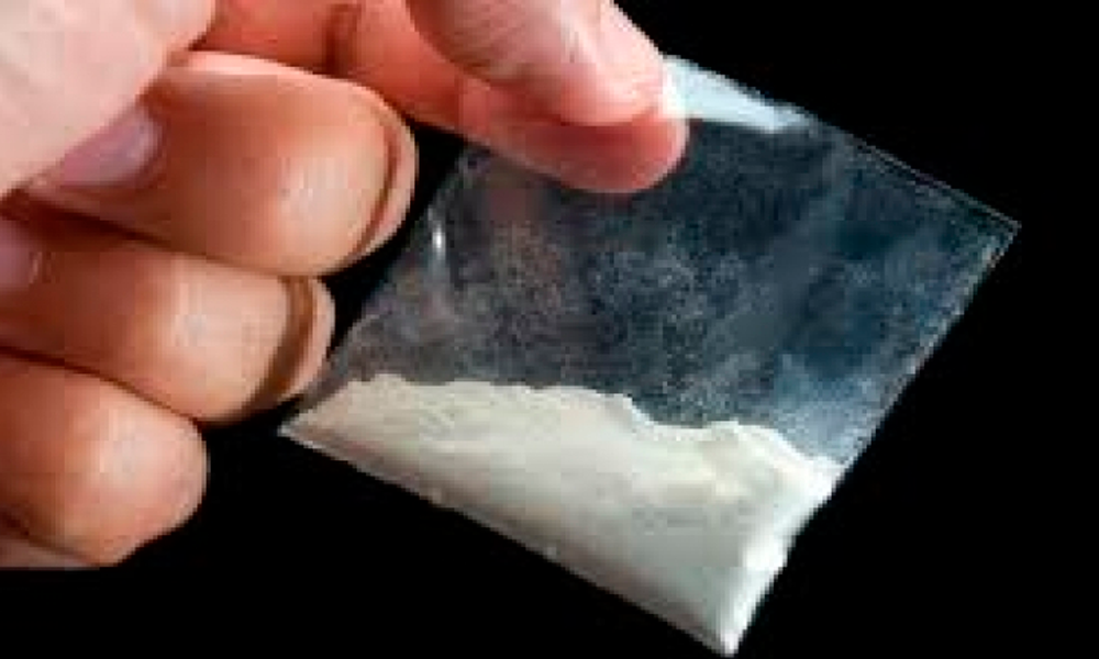 Cae narcovendedor con 43 dosis de cocaína