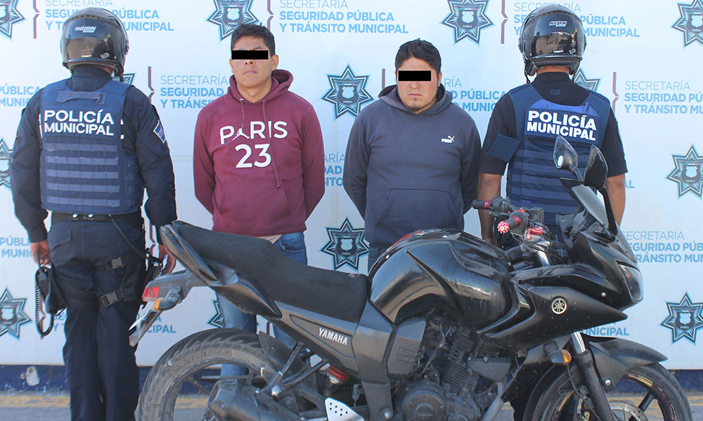 Tras persecución detienen a dos asaltantes en Xilotzingo, Puebla