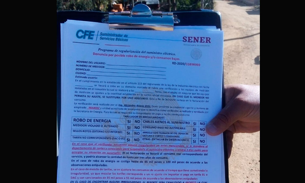 Engañan con falsos contratos de CFE en Tecamachalco