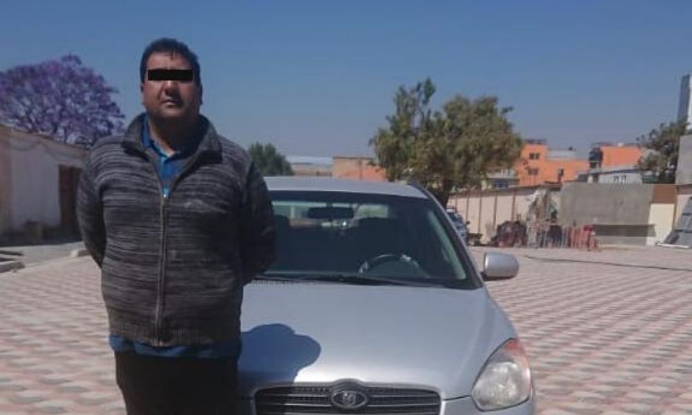 Detienen a sospechoso de robar un vehículo en Tepeaca