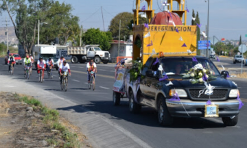 Mujer pierde la vida camino a Feria de Tejalpa; hay tres heridos 