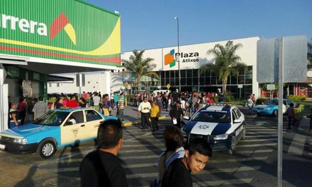 Frustran asalto a supermercado en Atlixco