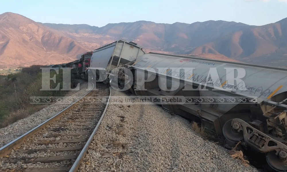 Asaltantes descarrilan tren entre los límites de Puebla y Veracruz 