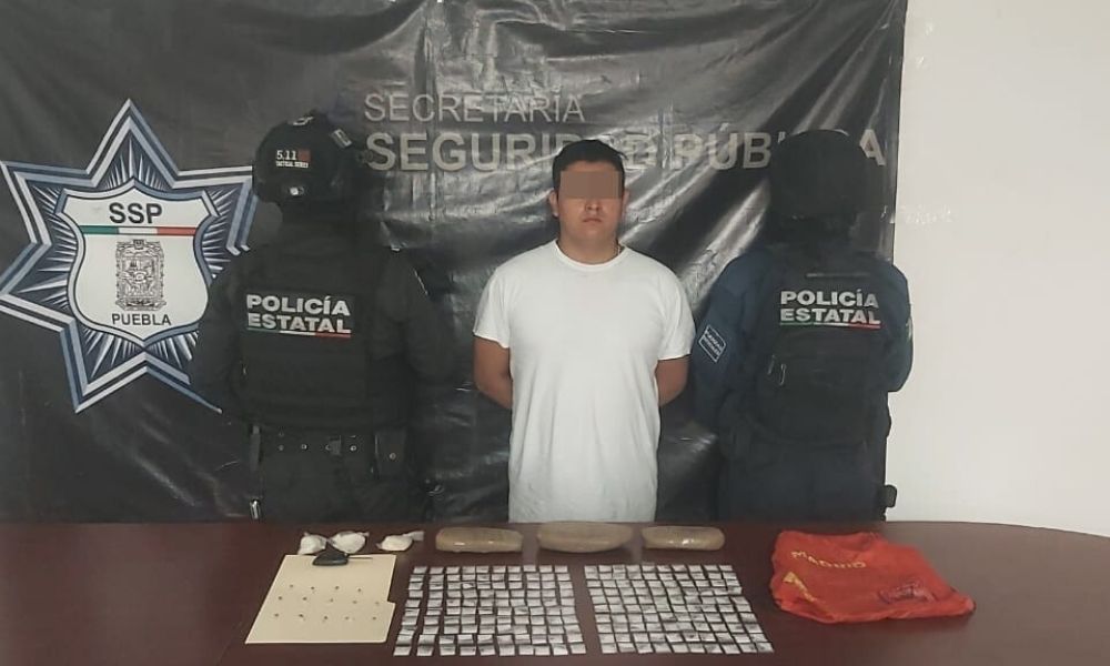 Detienen a presuntos narcovendedores de El Japo en Tehuacán 