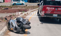 Motociclista derrapa y fallece en Totimehuacan