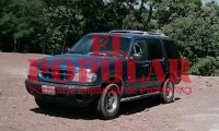 Encuentran camioneta baleada y manchada de sangre en Huaquechula