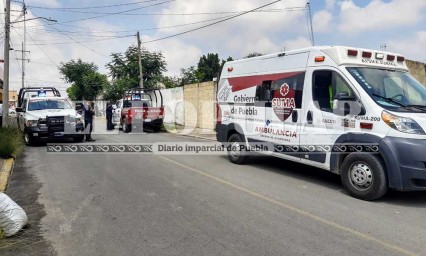 Dos adultos mayores mueren en camino al hospital