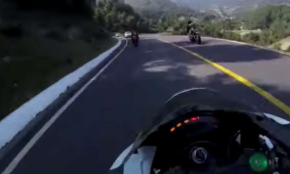 Muere motociclista al ser impactado por vehículo en la Vía Atlixcáyotl