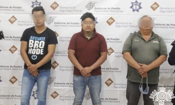 Detienen a tres presuntos vendedores de armas en Tehuacán 