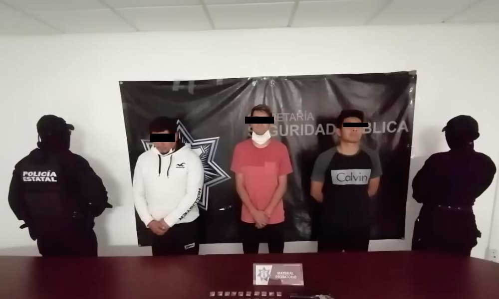 Detienen a narco vendedores en la México-Puebla