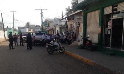 Asesinan a cobrador de Banco Azteca; comando abre fuego en su contra