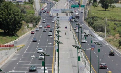 Muere conductor en Periférico, conducía a exceso de velocidad