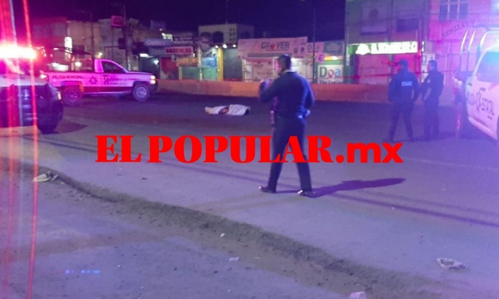 Muere hombre en la carretera federal Puebla-Tehuacán a la altura de Huixcolotla