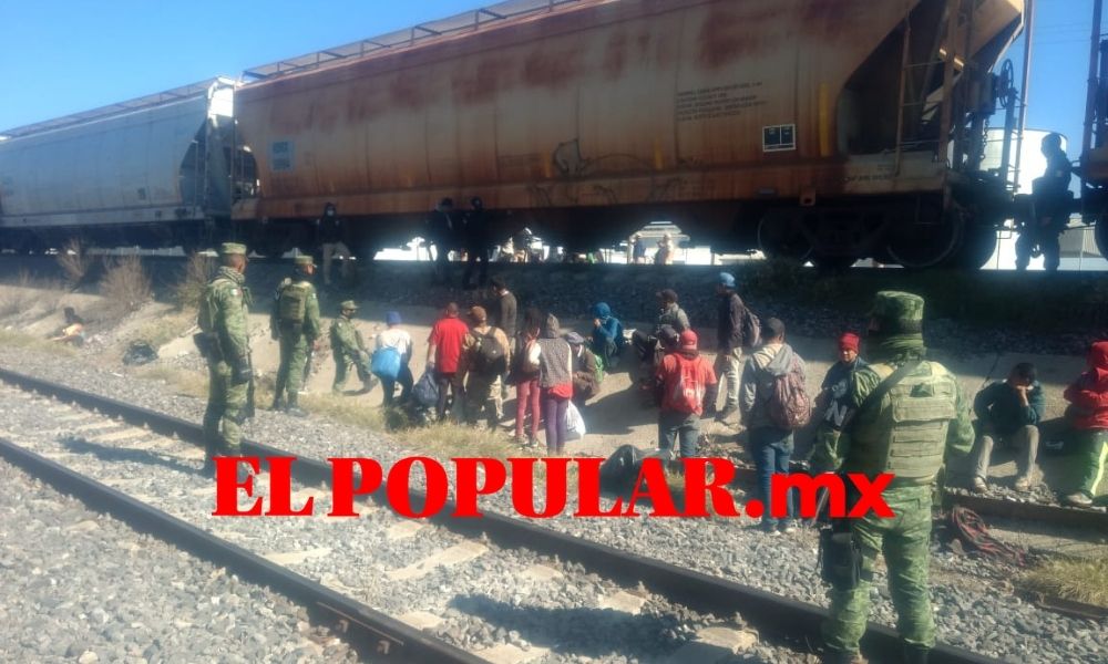 Detienen a 55 indocumentados que viajaban en el tren en Ciudad Serdán 