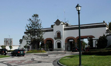 Hieren a hombre en intento de asalto afuera de La Vista