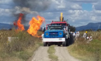  Quema controlada de gas en Tepeaca continuará hasta el jueves