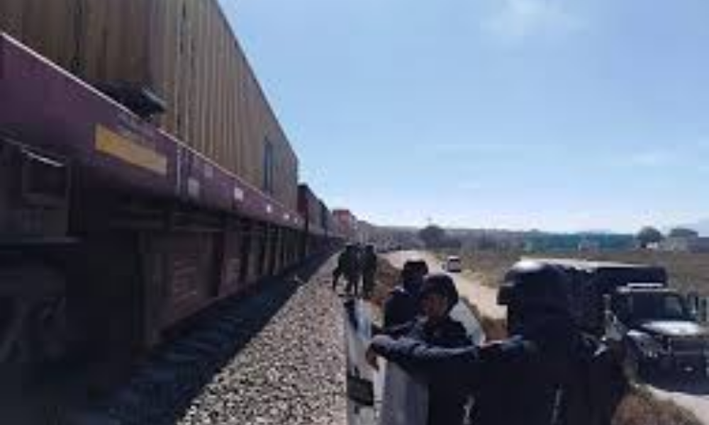 Muere centroamericano al caer del tren en San Antonio Soledad en el municipio de Cañada de Morelos