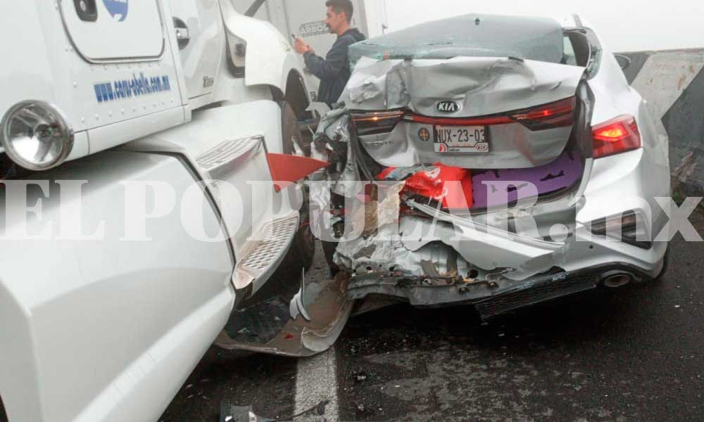 Terrible carambola en autopista a Maltrata; hay dos muertos y 12 heridos