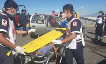 El tráiler que ocasionó la colisión se dio a la fuga.