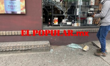 Dan cristalazo a tienda de vinos y licores en la colonia La Paz