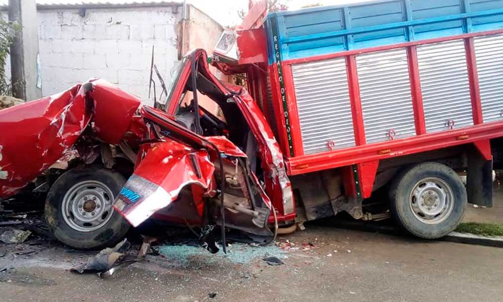 Siete pasajeros mueren en fatal accidente a Xiutetelco