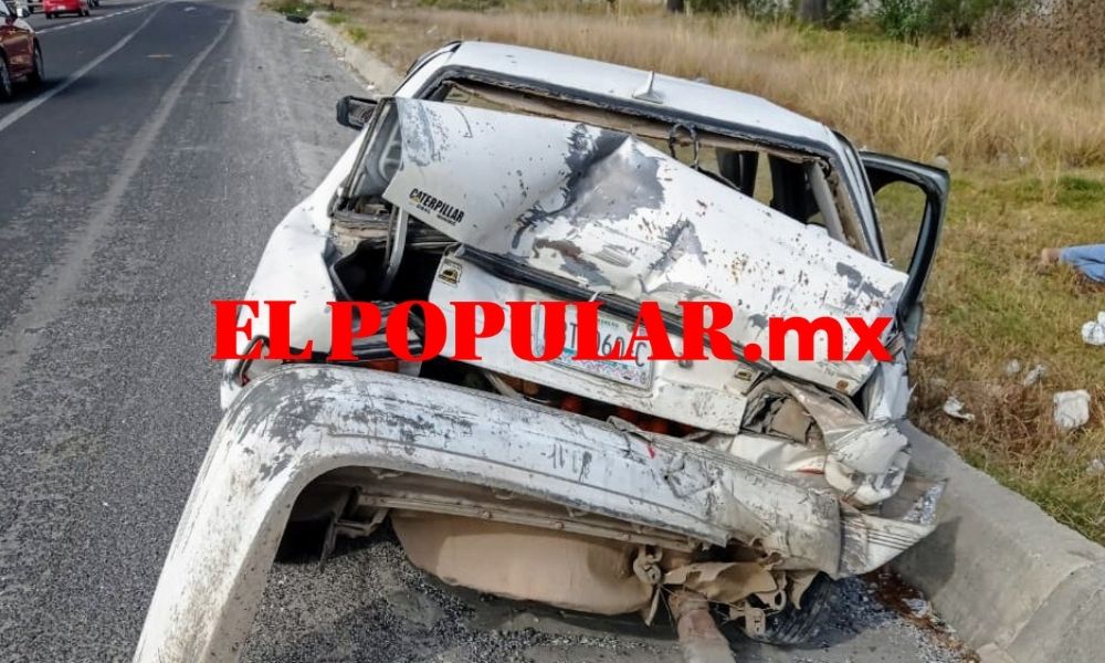 Choque y volcadura deja una persona lesionada autopista Puebla-Orizaba