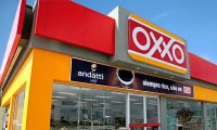 Golpean a empleada para asaltar Oxxo en la Puebla-Tehuacán