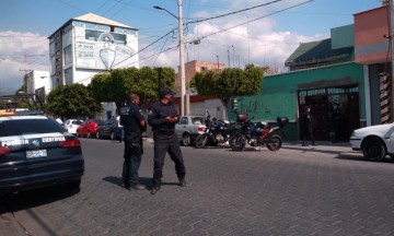 El cuerpo fue ingresado al anfiteatro de la ciudad, por personal del Semefo.