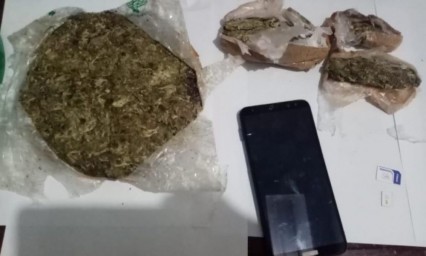 Aseguran a mujer por ingresar droga a penal de Tehuacán