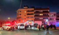 Choque de transporte público y ambulancia deja 12 lesionados