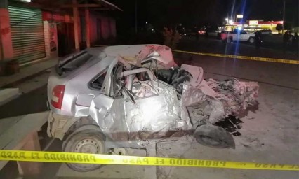 Choque frontal deja dos muertos y un lesionado en Yehualtepec