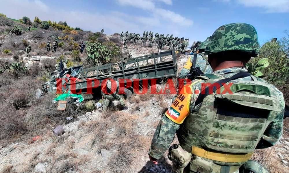Volcadura deja al menos 3 militares muertos y más de 20 lesionados en la carretera Puebla-Orizaba 