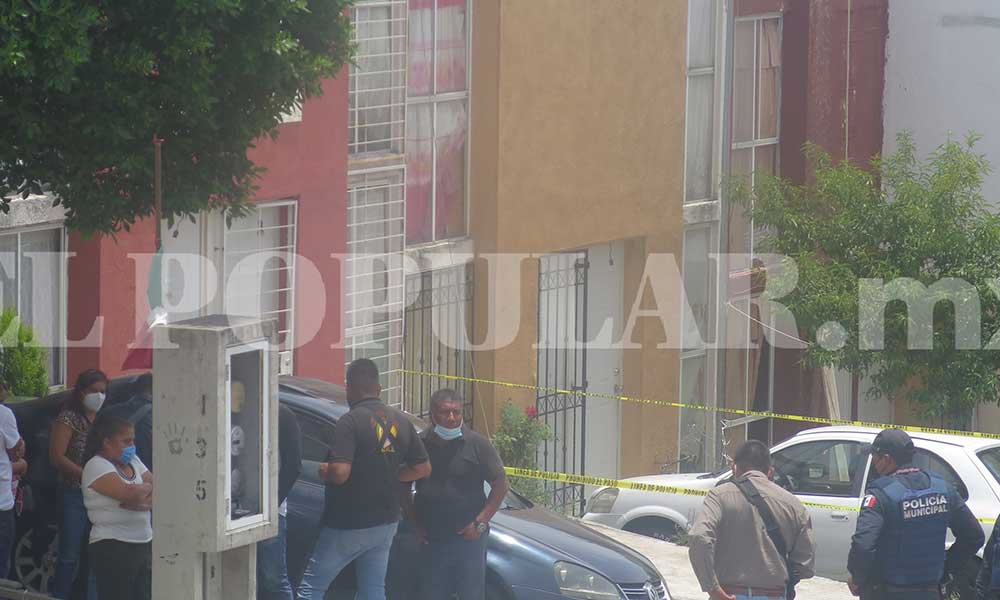 Asesinan a mujer a puñaladas en La Calera