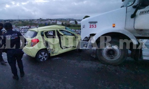 Par de percances viales causan cierre del Periférico