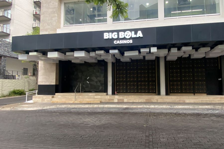 Casino Big Bola, clausurado tras balacera. Foto: EsImagen