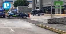 Asalto en estacionamiento de Walmart de Zavaleta deja un delincuente muerto